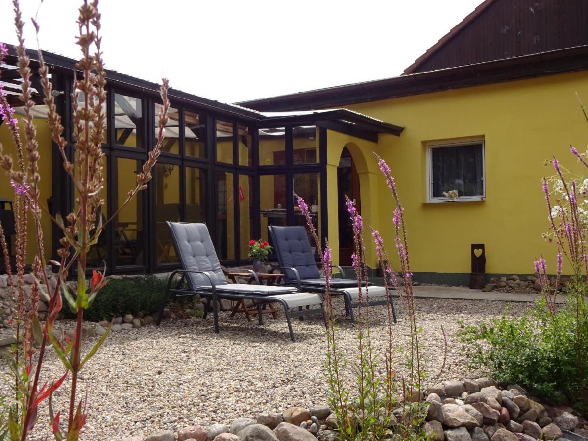 Ferienhaus "Am Gutspark" Alt Tucheband Extérieur photo