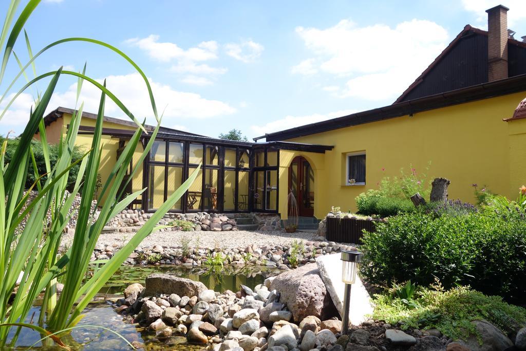 Ferienhaus "Am Gutspark" Alt Tucheband Extérieur photo